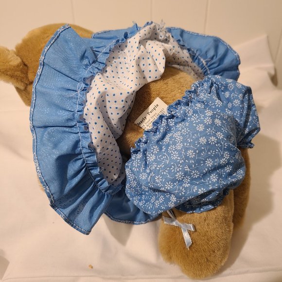 Bearly People Collection Bear with a present - Picture 5 of 15